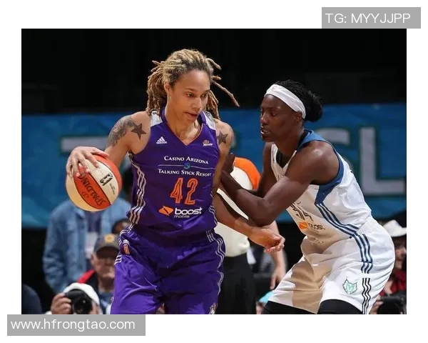 达拉斯飞翼与水星对决前瞻分析及双方关键球员表现展望